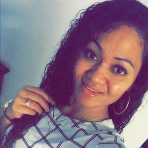 Meet your Posher, Moe